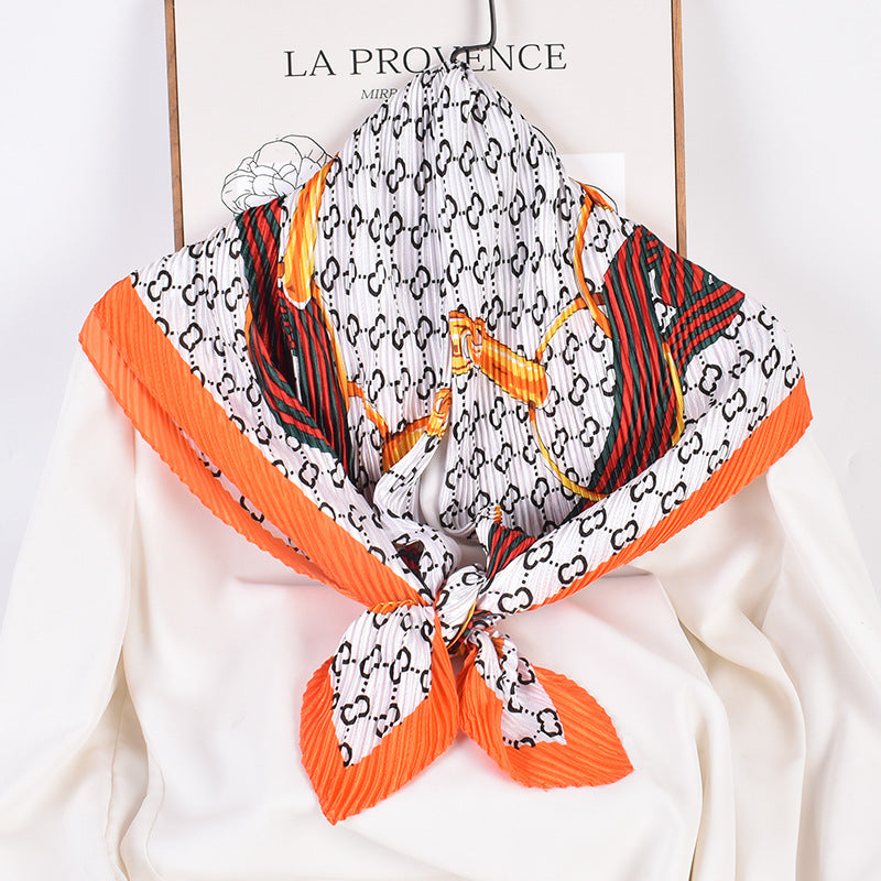 New French chain ring pattern printed pleated 90-color large square towel, head towel simulation silk