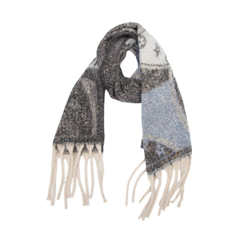 2025 new European and American autumn and winter circle yarn jacquard five-leaf flower fringed scarf