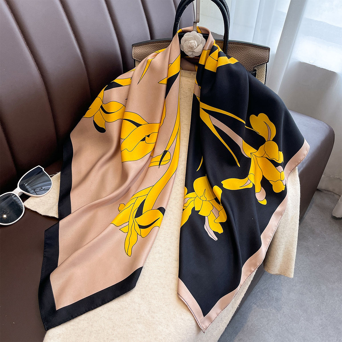 Spring and Autumn new square scarf 90cm large square scarf simulation silk feel scarf women's light luxury high-end retro versatile shawl