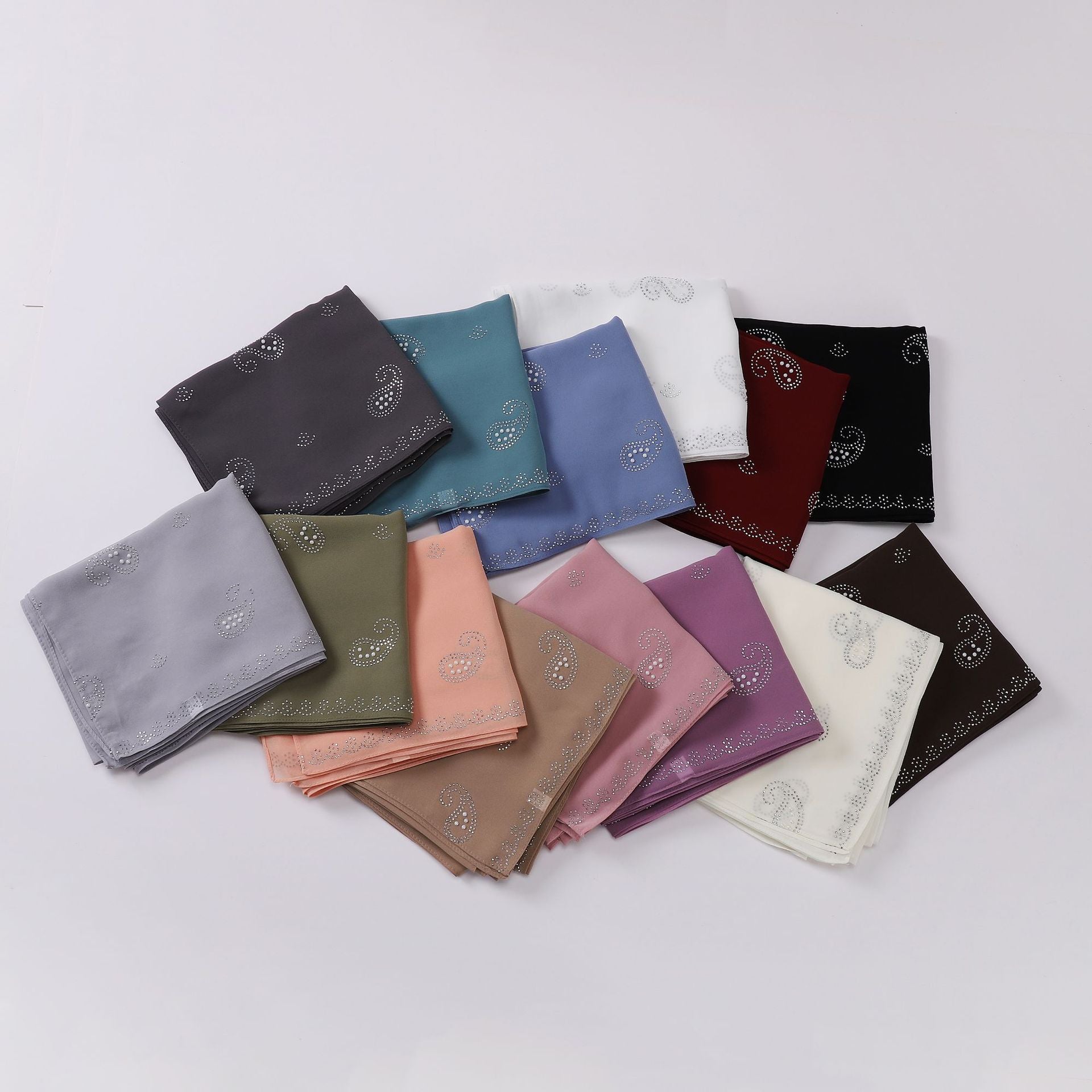 New pearl chiffon cashew nut hot diamond long towel yarn scarf Middle East and Africa headscarf hijab