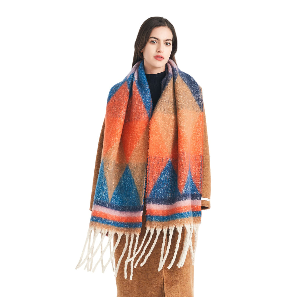 2025 new European, American autumn and winter circle yarn jacquard triangular fringed scarf