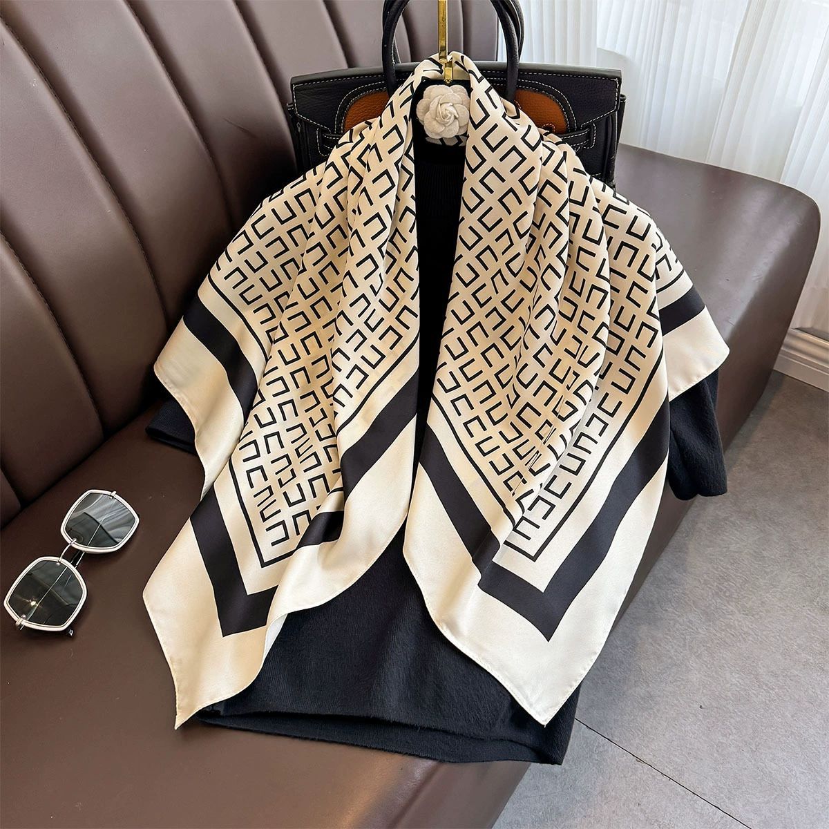 Summer Korean version of simple striped scarf twill square scarf 90cm fashionable versatile sunscreen shawl headscarf women