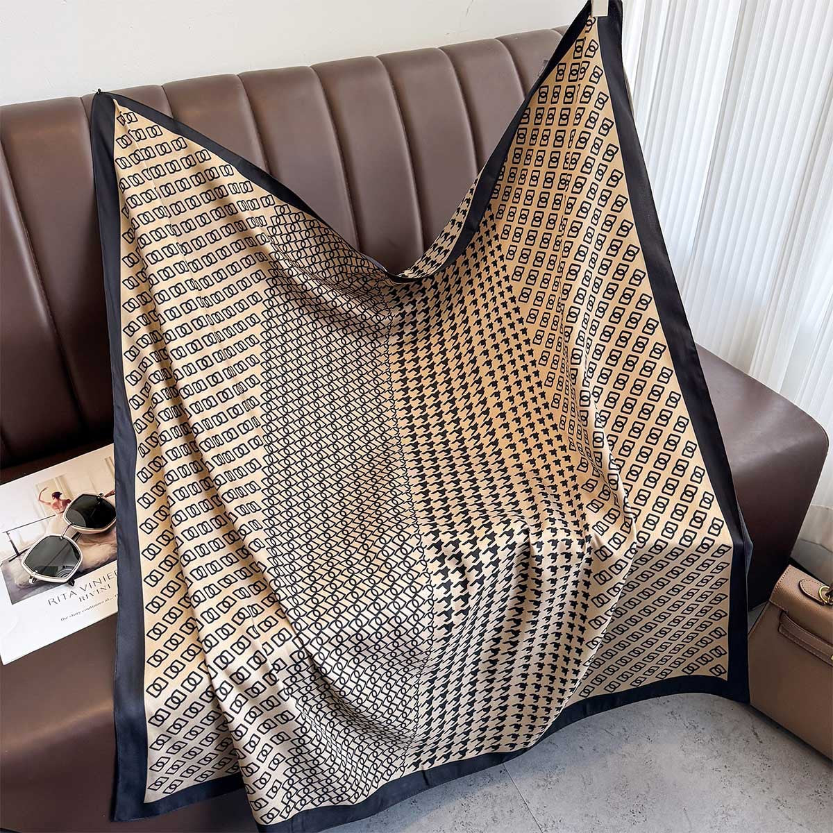 Classic Thousand Birds Grid Printed Silk Scarf 90cm Twill Scarf Fashion Versatile Double D Large Square Scarf Sunscreen Shawl Headscarf