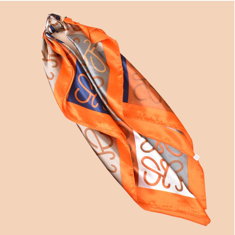 The new foreign style is simple, European versatile 90-satin, printed square scarf, head bag, silk scarf, shawl.