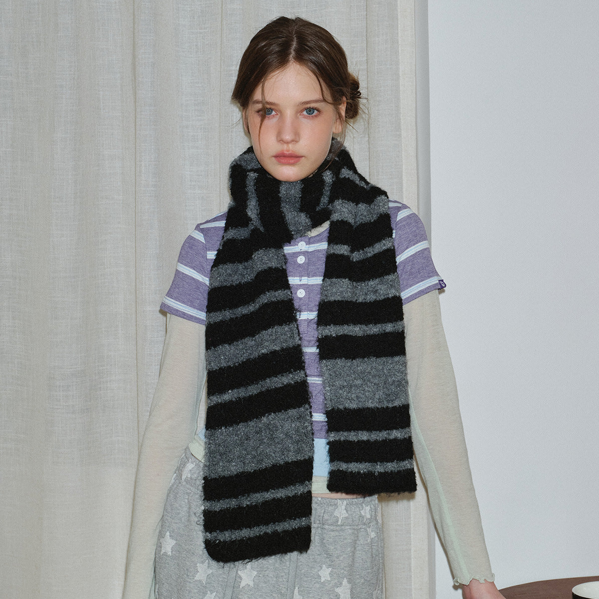 Designer Korean circle striped wool scarf women's winter soft retro contrasting color atmosphere wool scarf