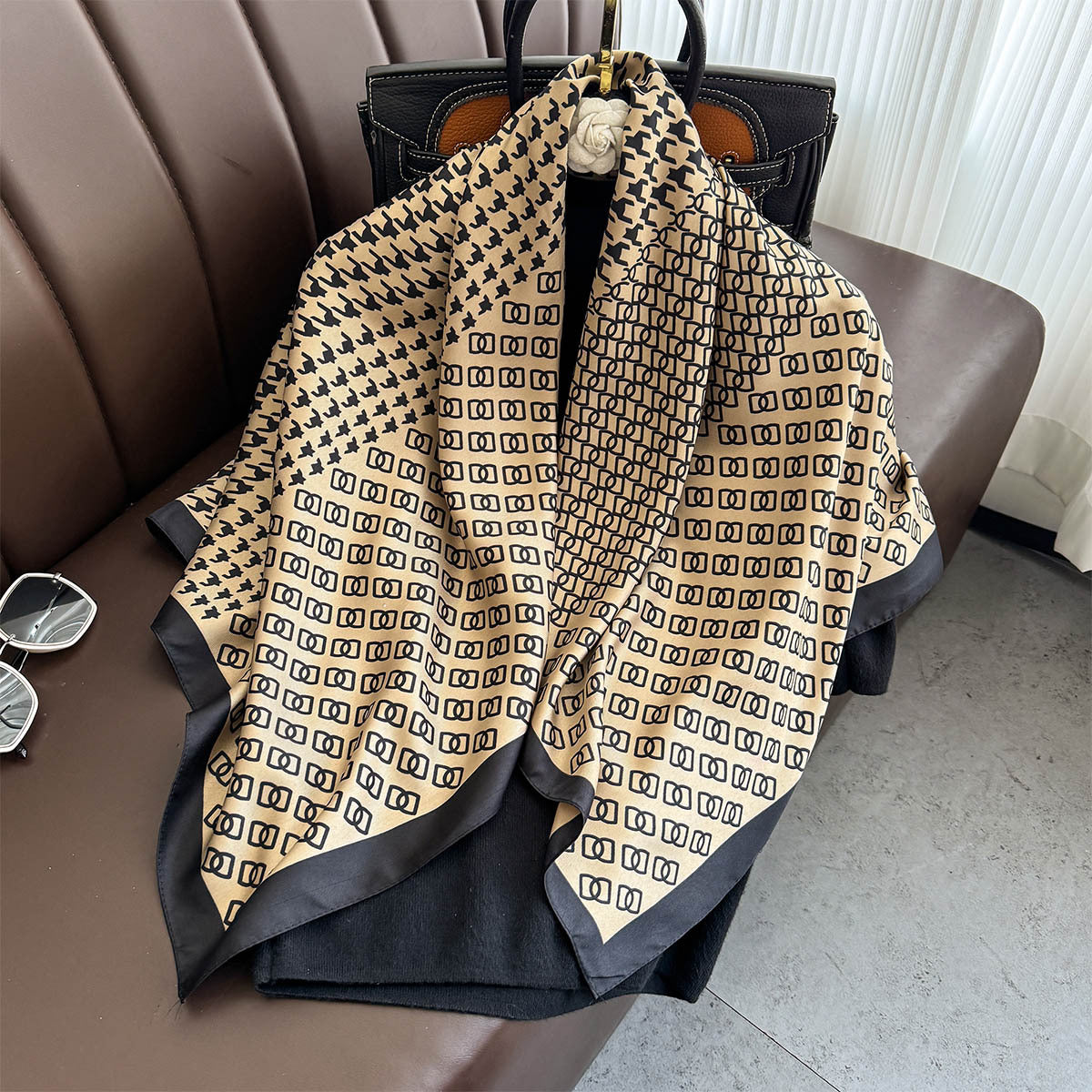 Classic Thousand Birds Grid Printed Silk Scarf 90cm Twill Scarf Fashion Versatile Double D Large Square Scarf Sunscreen Shawl Headscarf