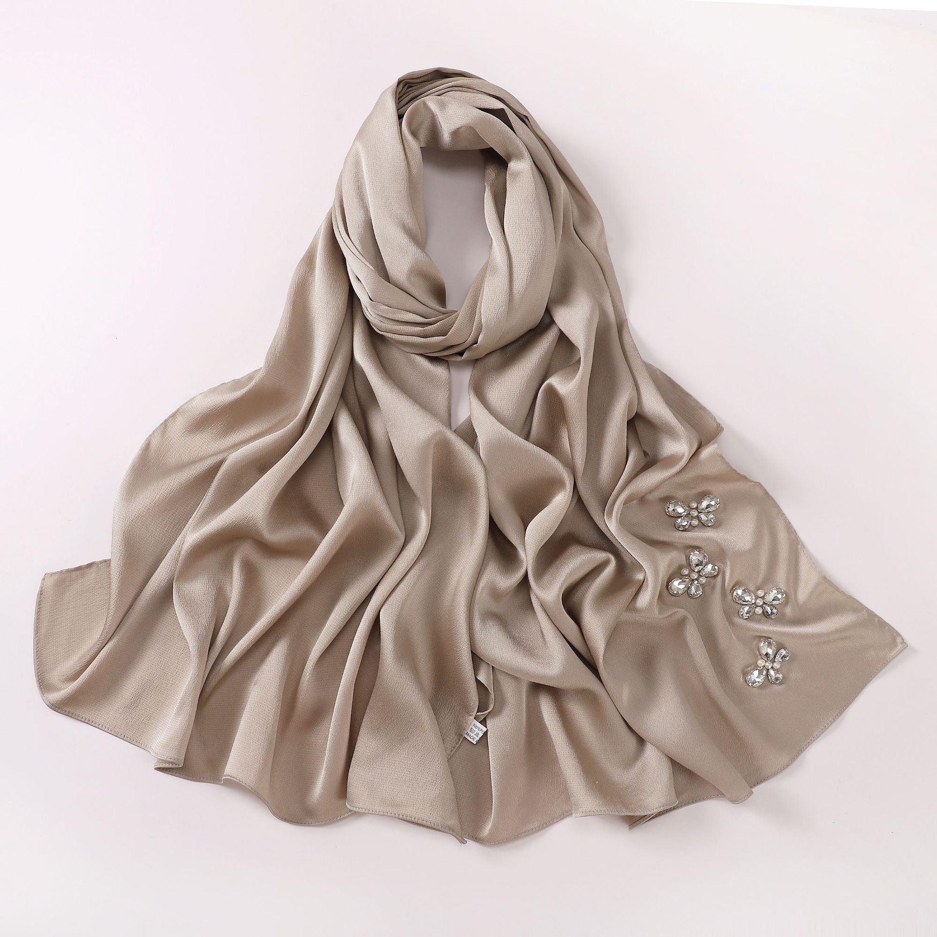 New bubble chiffon butterfly rhinestone scarf yarn South East Asia Malay headscarf hijab