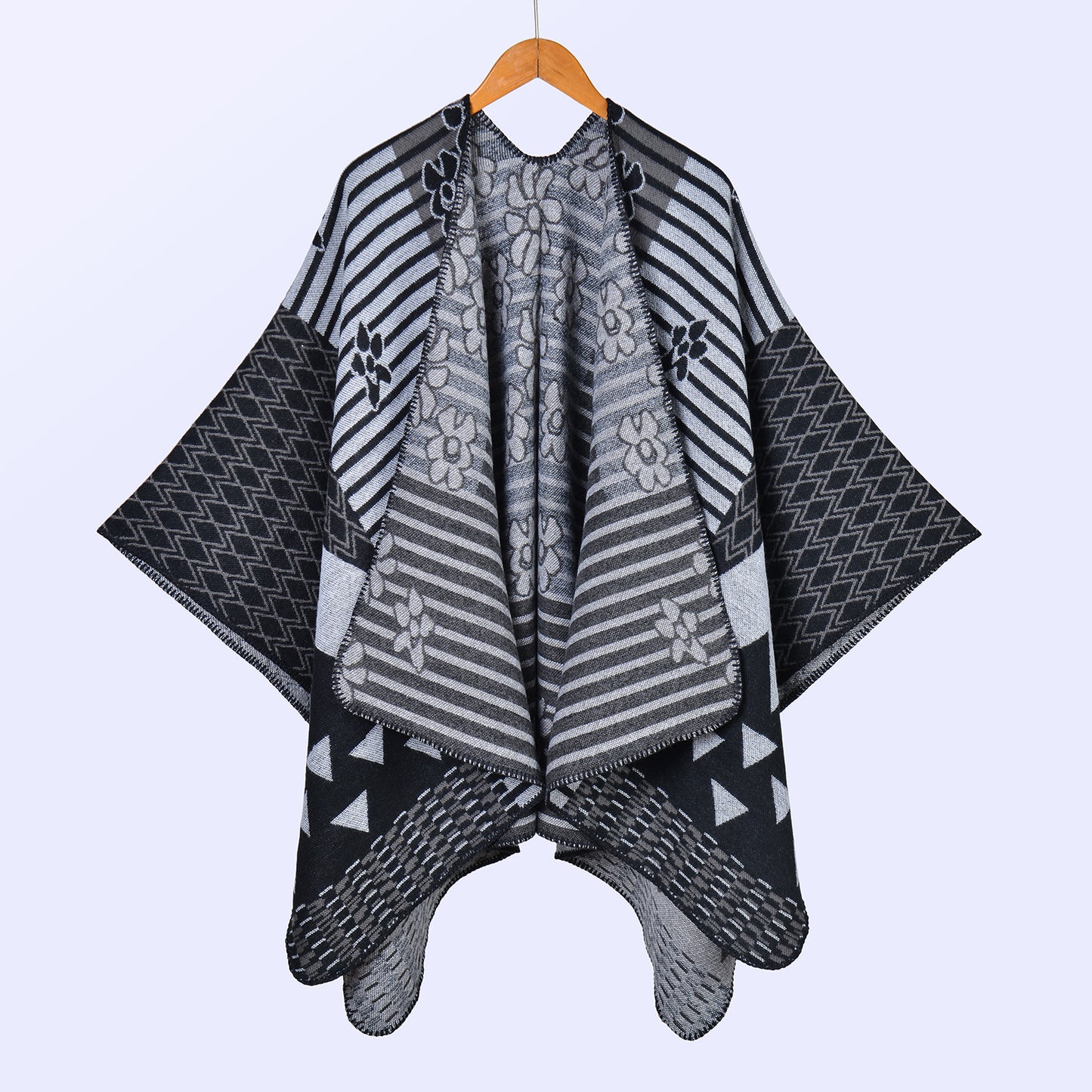 The new women's thermal shawl is simple and fashionable. It is cold-proof and warm when going out in autumn and winter. The outer cape is spot shawl.