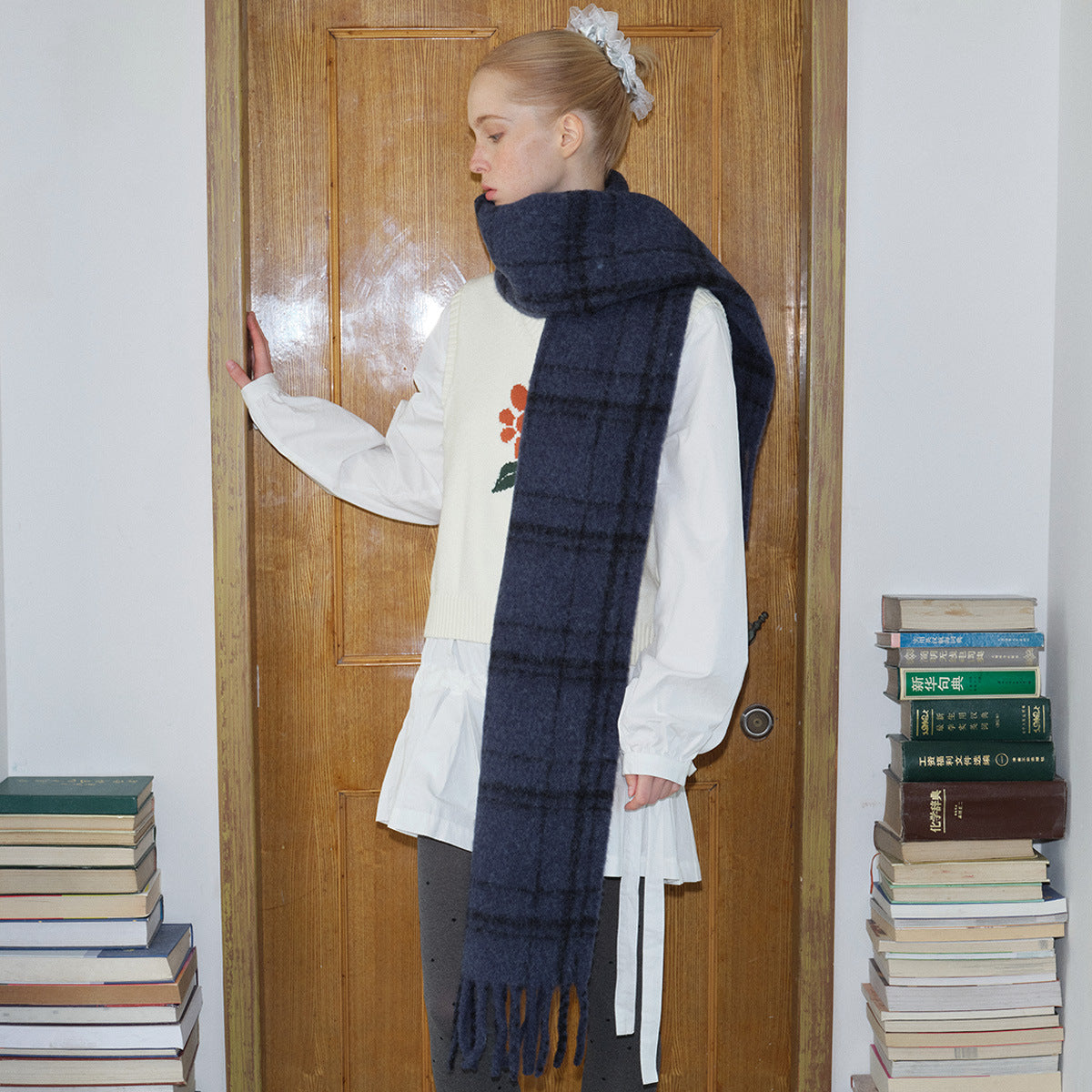 20% New Zealand wool blend neutral plaid scarf women's winter black retro plaid vibe long scarf