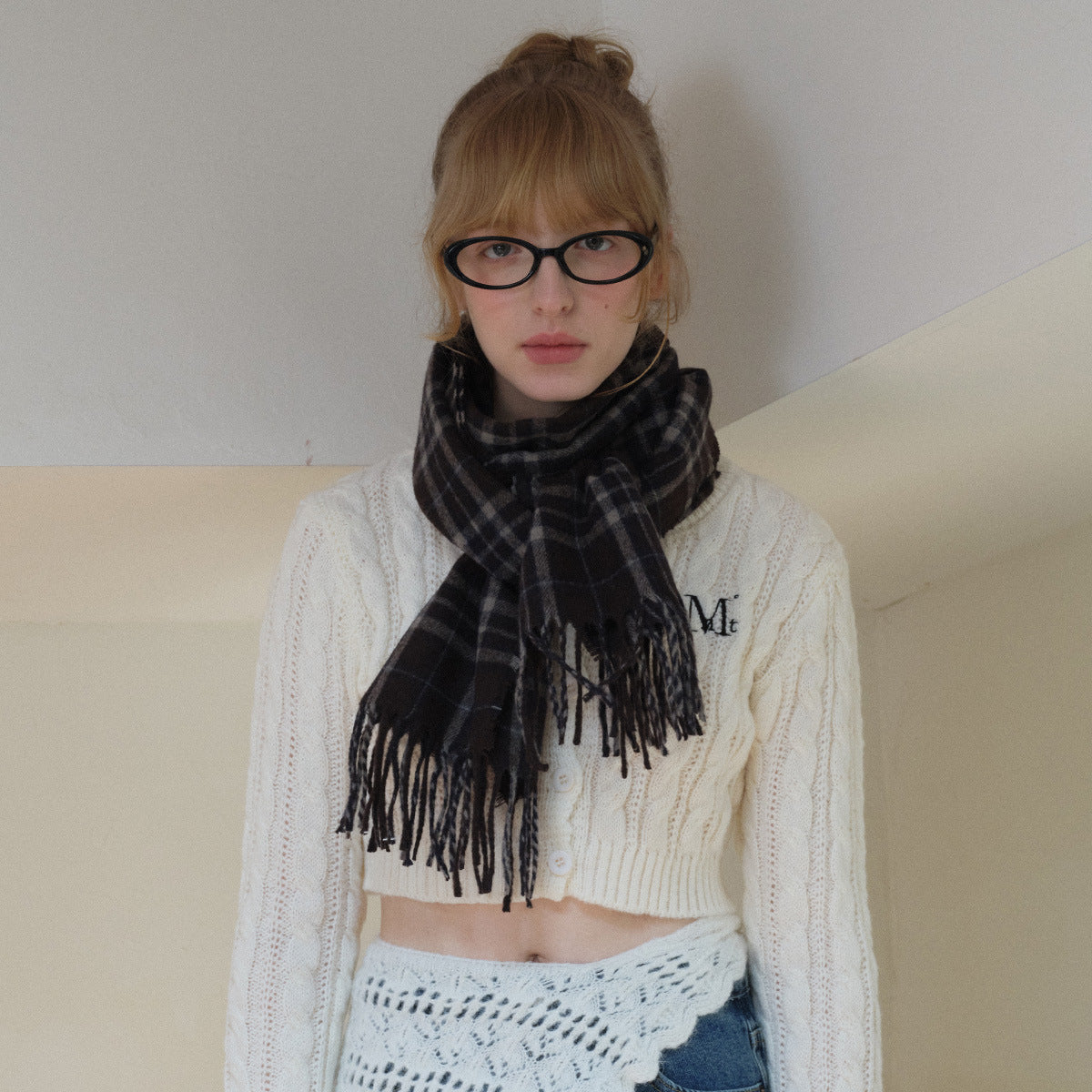 Swedish designer neutral wool blended brown plaid scarf women's autumn and winter warm plaid fringed scarf