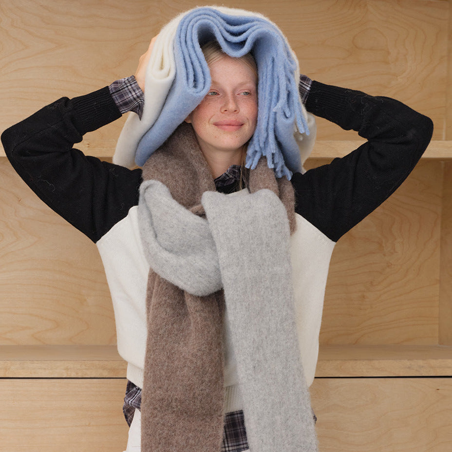 Advanced custom-spun alpaca wool-blend Alpaca scarf women's winter solid color atmosphere Korean soft scarf