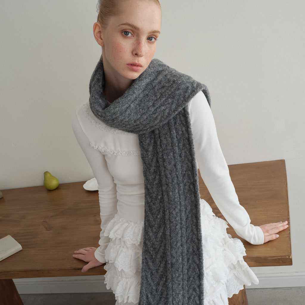30% wool blended twist knitted scarf for women to increase the warmth of Korean in winter, retro twisted scarf