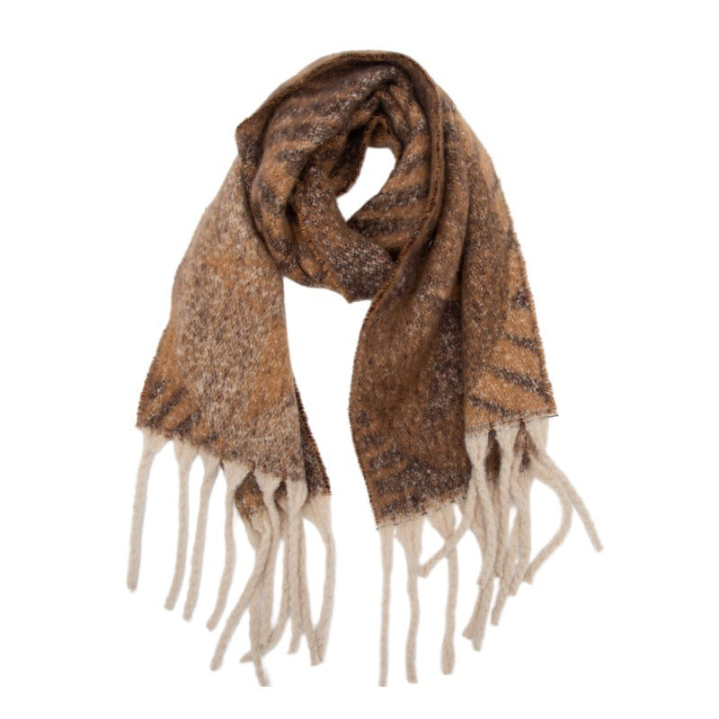 2025 new European, American autumn and winter circle yarn jacquard star fringed scarf