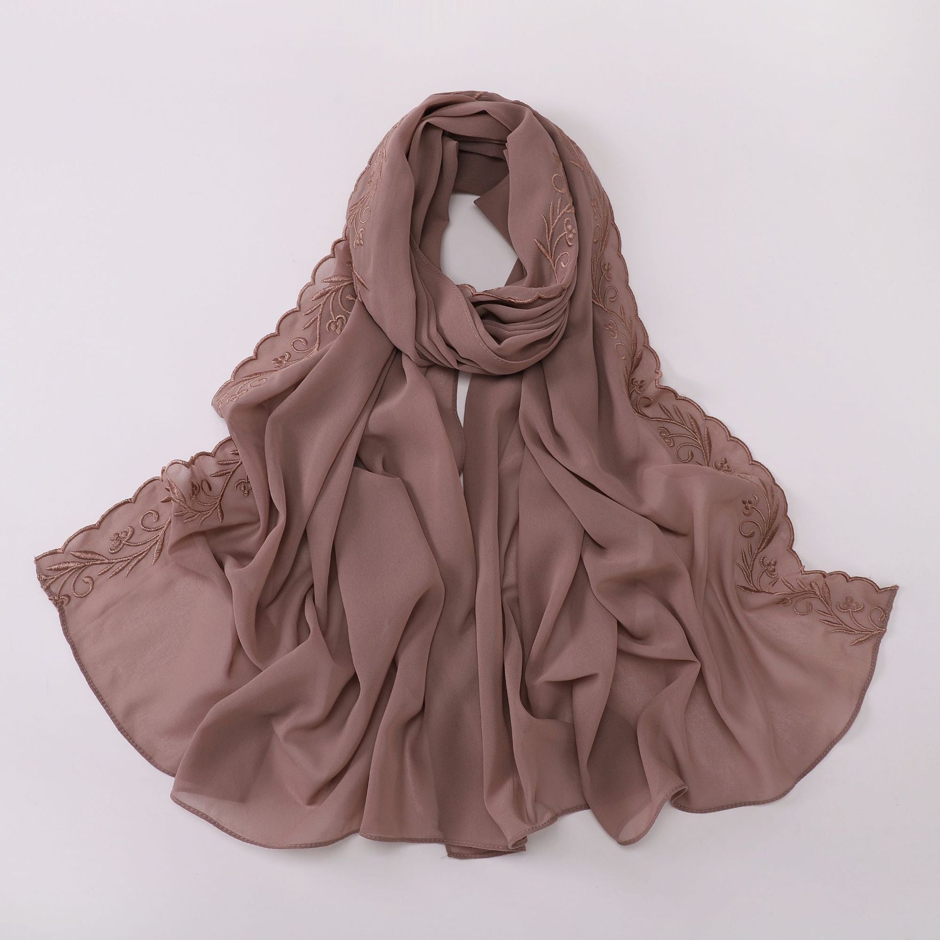 Outside the new pearl chiffon unilateral embroidered long towel Saudi Arabia Dubai Malaysia embroidered headscarf