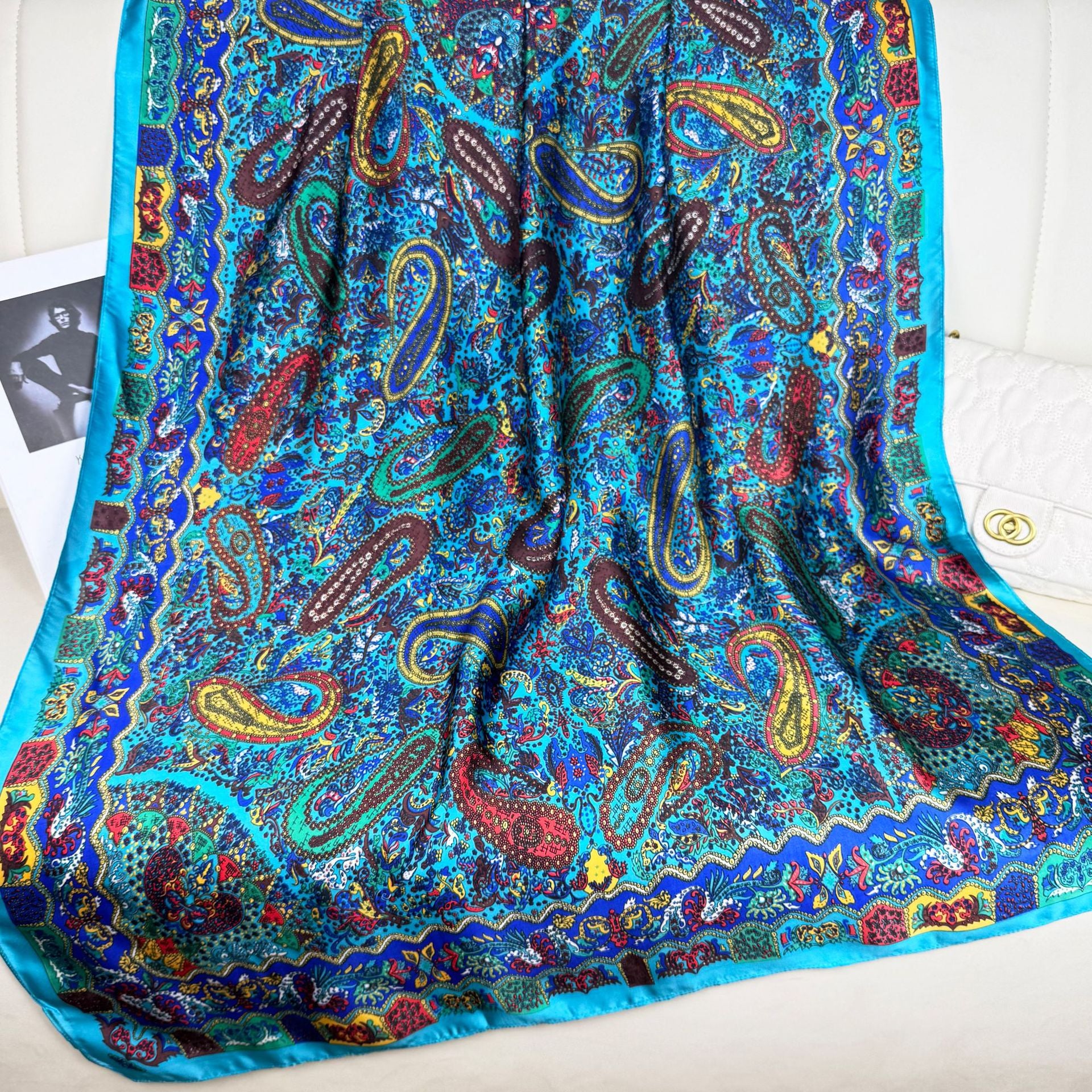 Fashion versatile Innesian women's head scarf, imitation silk thin travel and vacation shawl