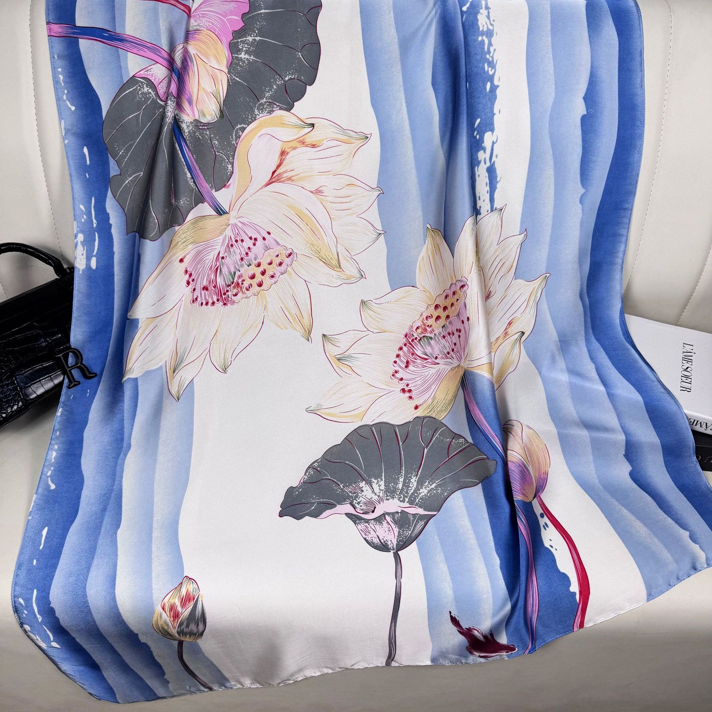 Korean version of temperament women travel and vacation with shawls, literary and ethnic style lotus flower print long silk scarf, souvenir