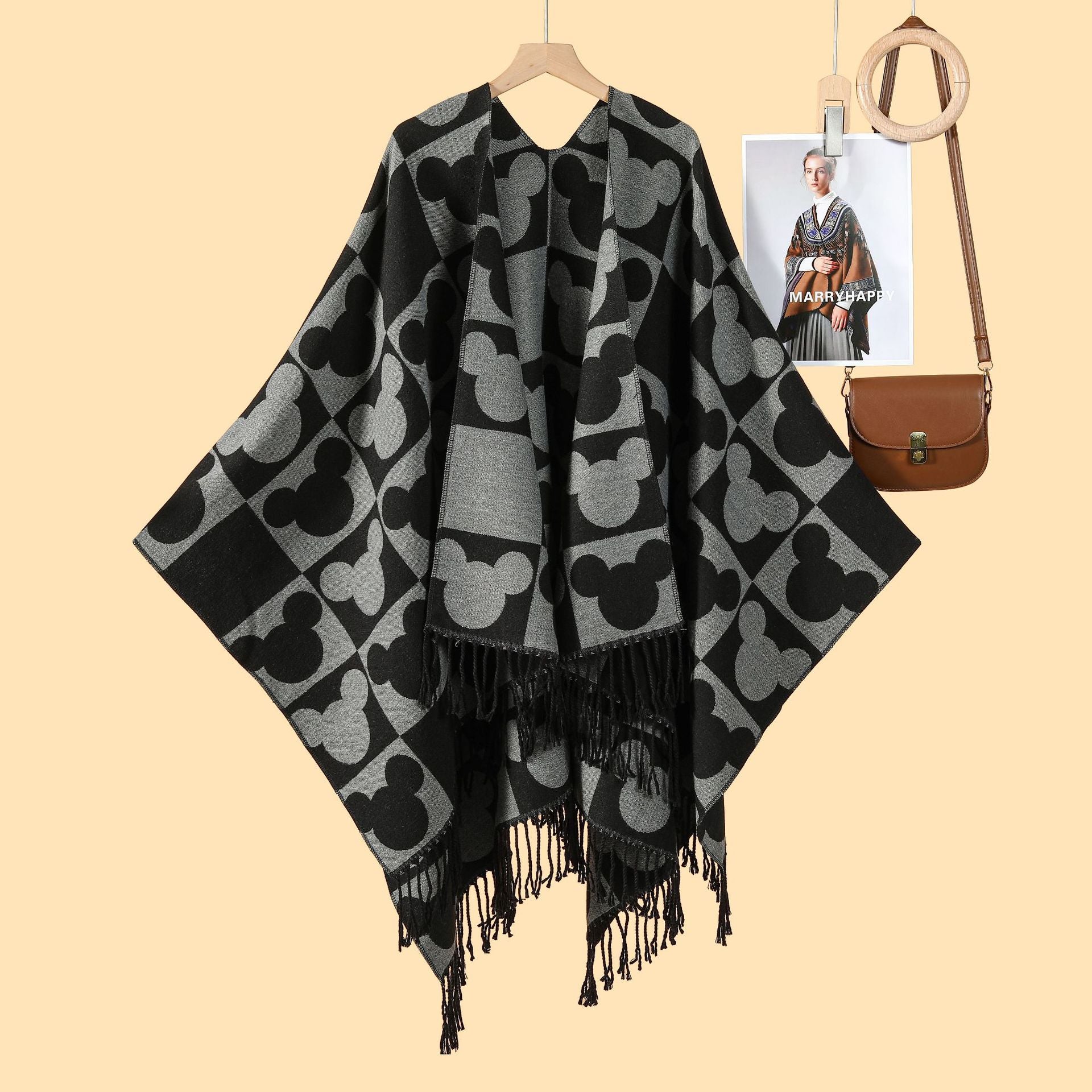 New tassel cartoon picture split shawl women's European and American fashion big-name catwalk cape hot-selling