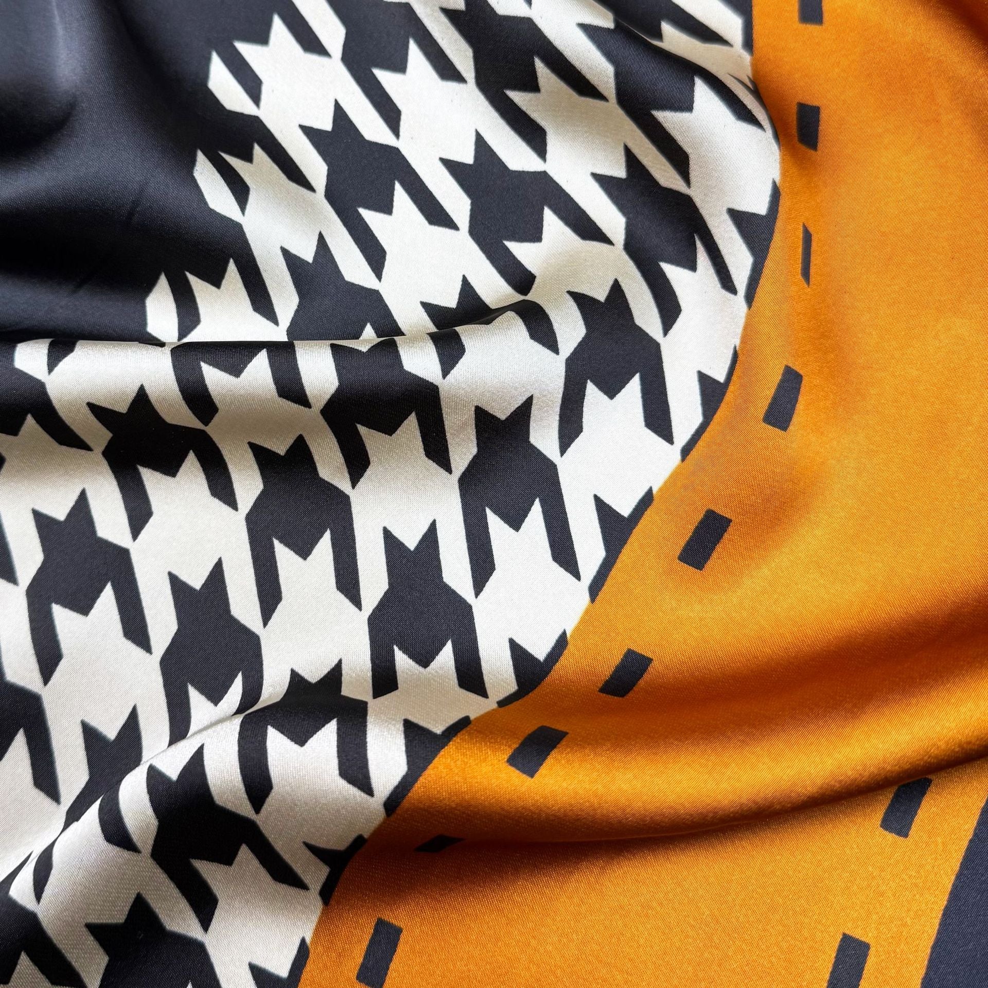 Simple and fashionable versatile thousand bird plaid simulation silk long silk scarf, ethnic headscarf women, outer shawl