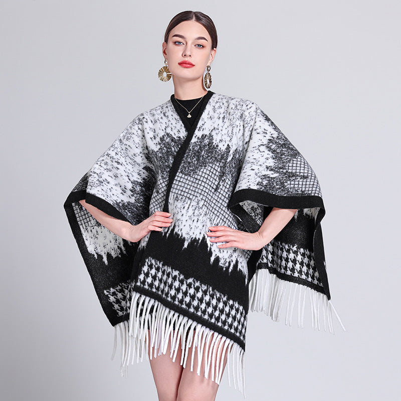 Autumn and winter Internet celebrities new plaid shawl with temperament fringed shawl cape cape retro scarf coat women