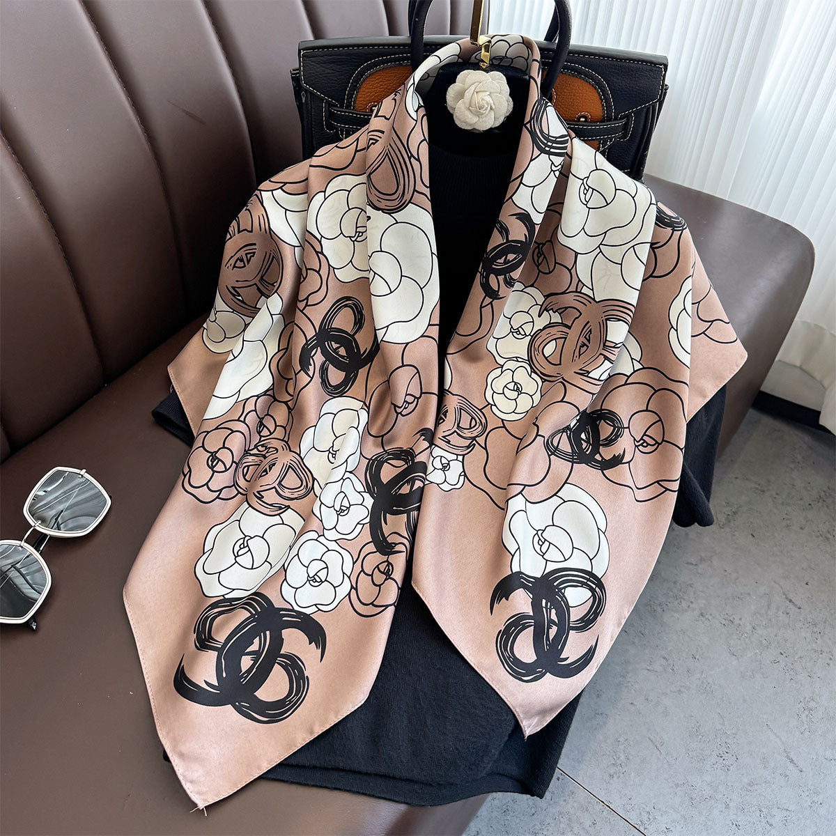 New Xiaoxiangfeng Camellia Printed Silk Scarf 90cm Twill Large Square Scarf Premium Sunscreen Shawl Headscarf Female Tide