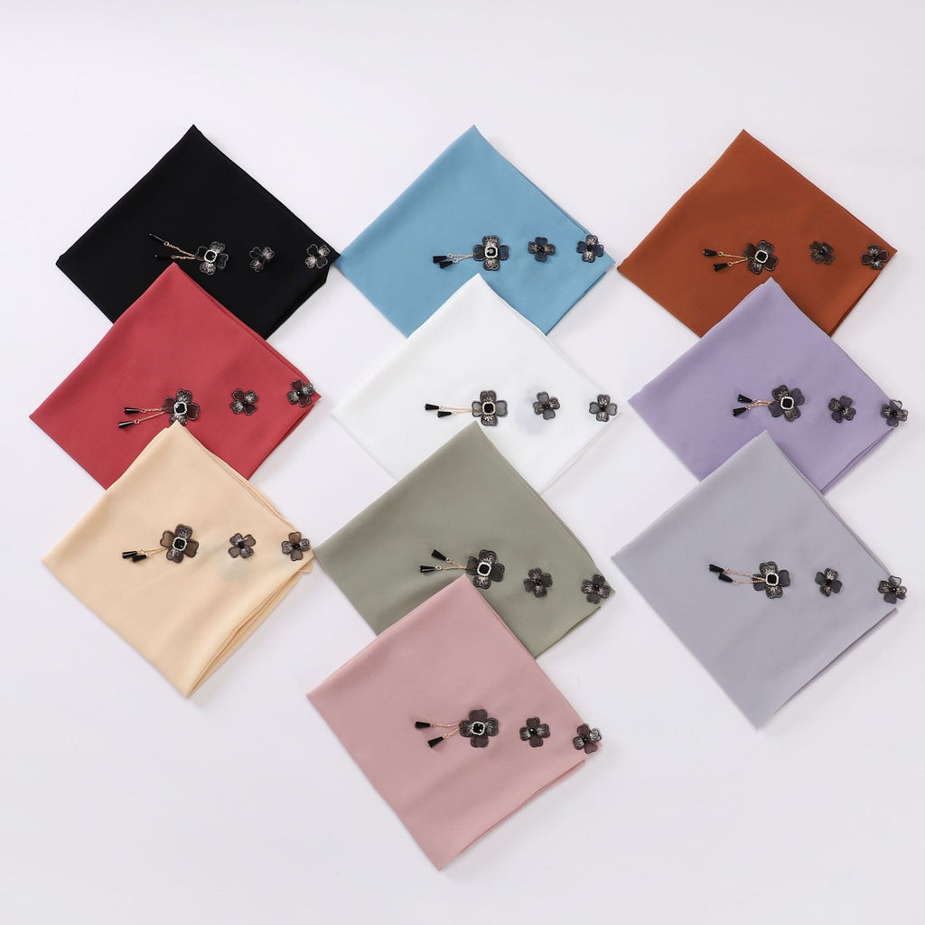 Flower chain rhinestone pearl chiffon square scarf 90 * 90cm headscarf Malaysia Hijab