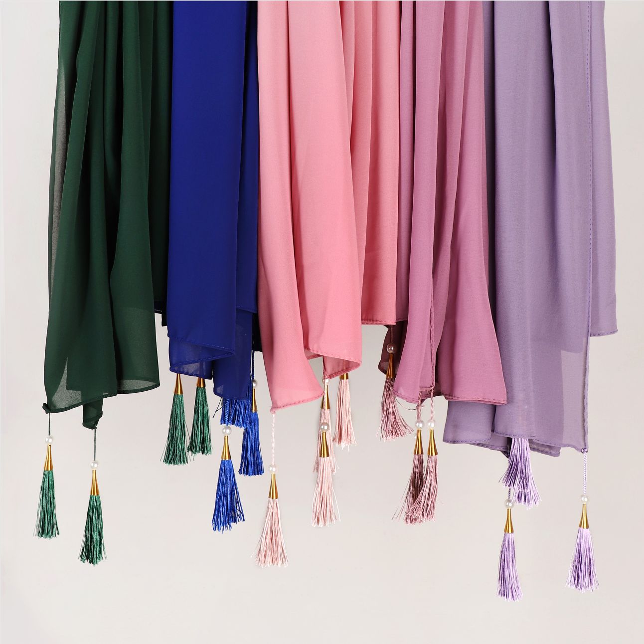 New bubble chiffon scarf Hijab Malaysia Indonesia gauze wrap headscarf cover headscarf four corners hanging tassel