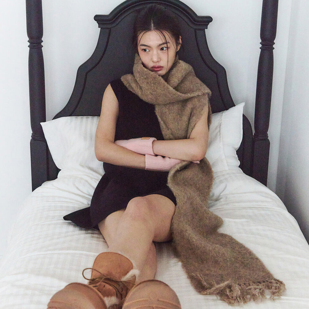 Korean designer wool blended beard solid color knitted scarf women's winter Korean atmosphere wool scarf