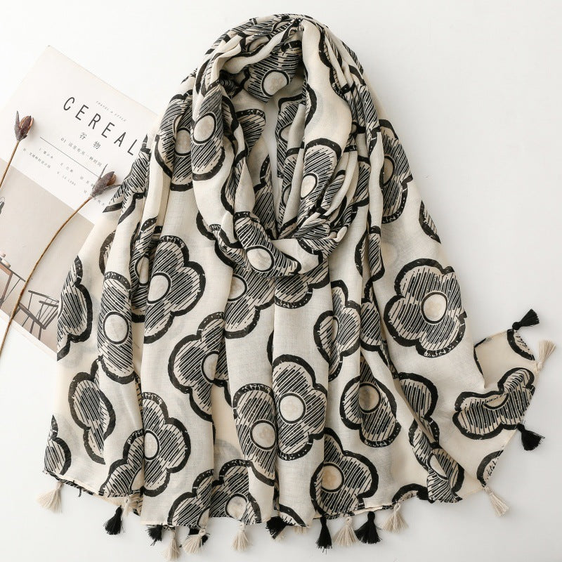 Spring and summer cotton and linen feel scarf celebrity style four-leaf flower window fringed silk scarf warm shawl