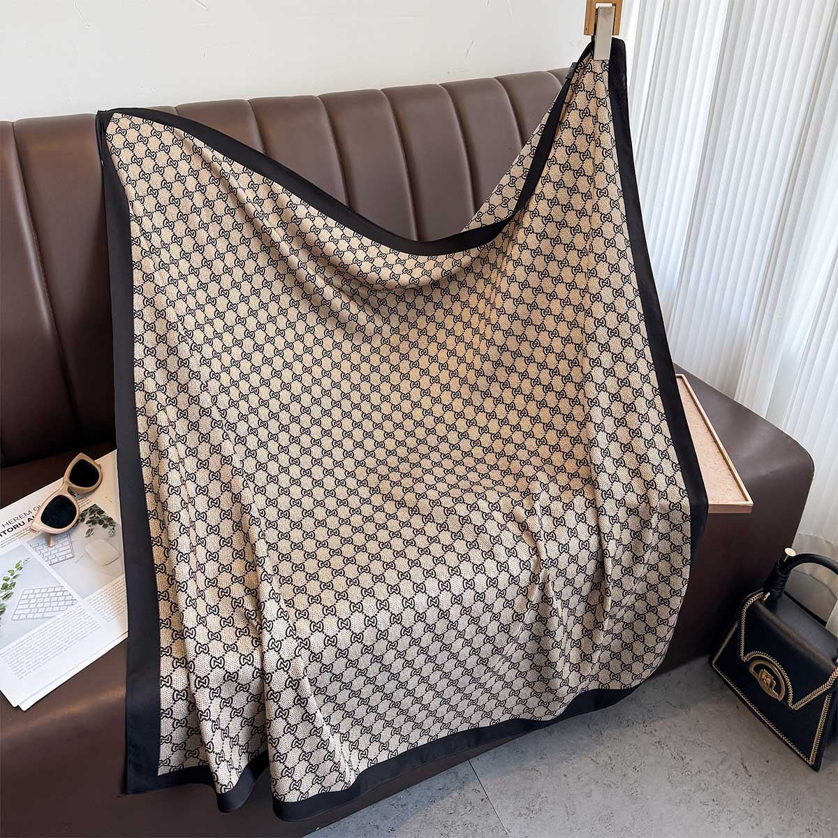 Plaid scarf twill silk large square scarf travel sunscreen shawl decorative headscarf 90cm letter silk scarf new