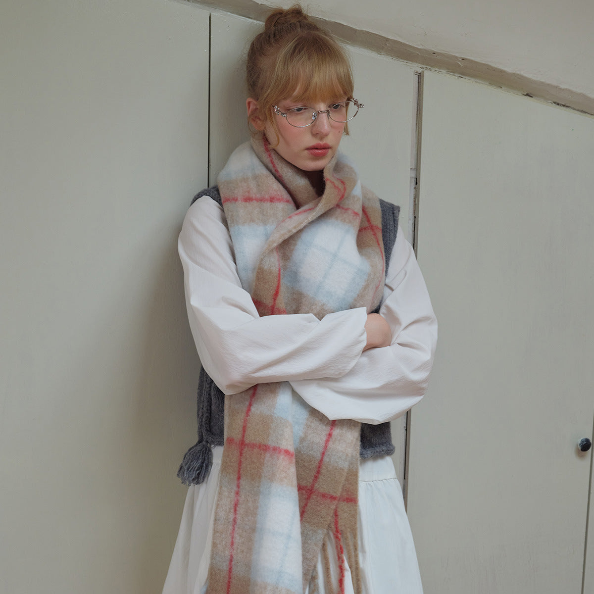 Japanese 20% New Zealand wool blended plaid scarf women's winter increase soft atmosphere shawl scarf