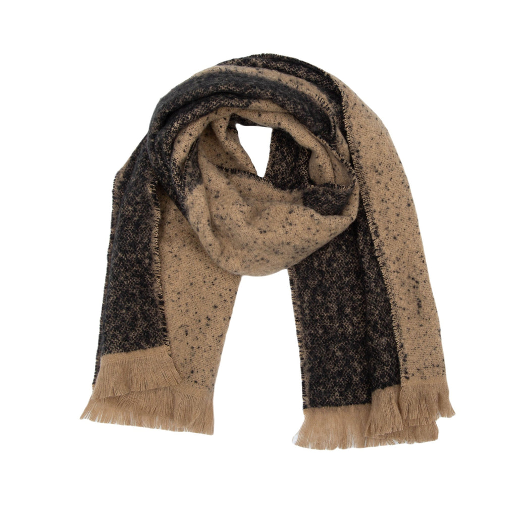 Europe, America, autumn and winter new circle sand jacquard color matching fringed scarf women's thickened shawl