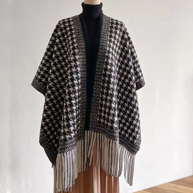 Autumn and winter Internet celebrities new plaid shawl with temperament fringed shawl cape cape retro scarf coat women