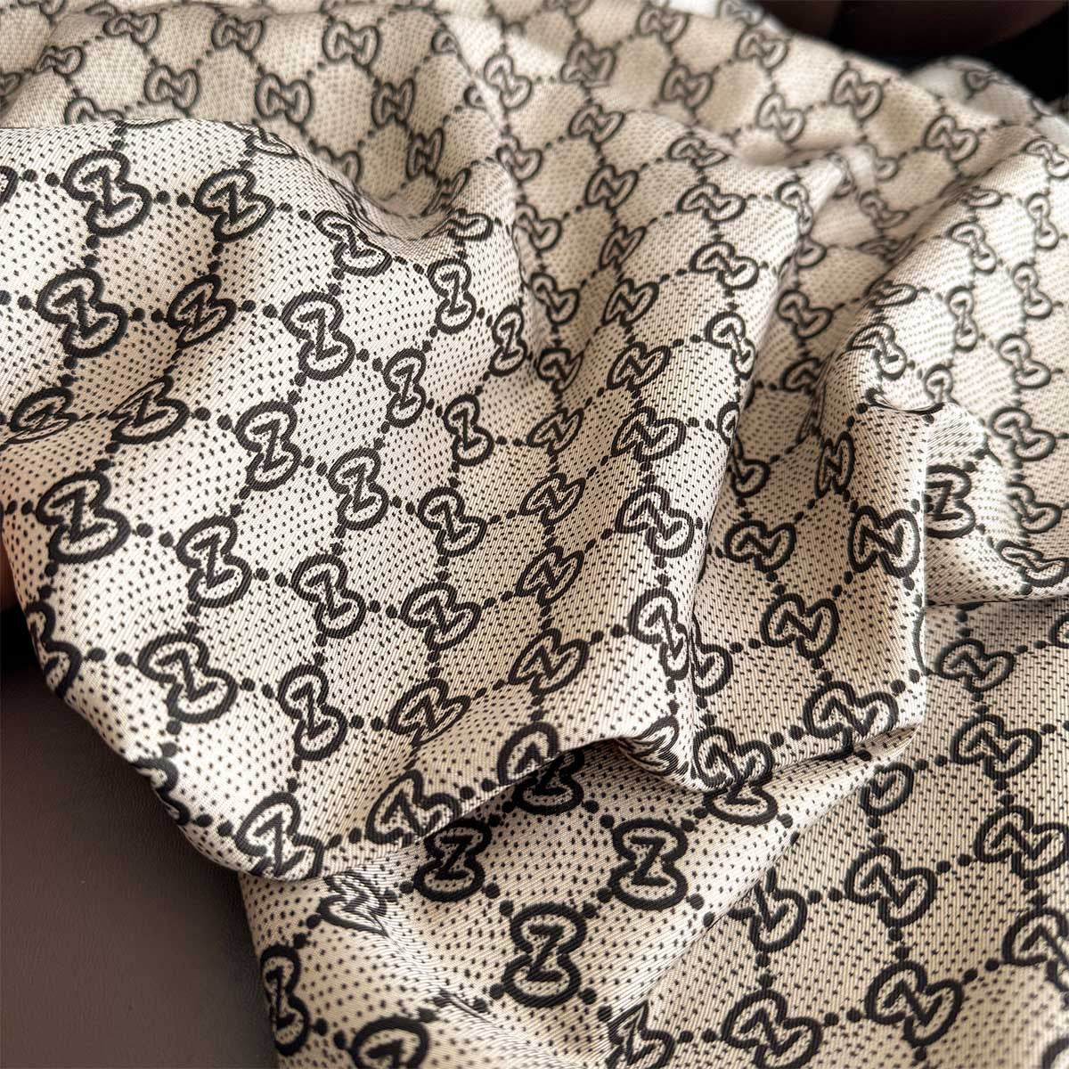 Plaid scarf twill silk large square scarf travel sunscreen shawl decorative headscarf 90cm letter silk scarf new