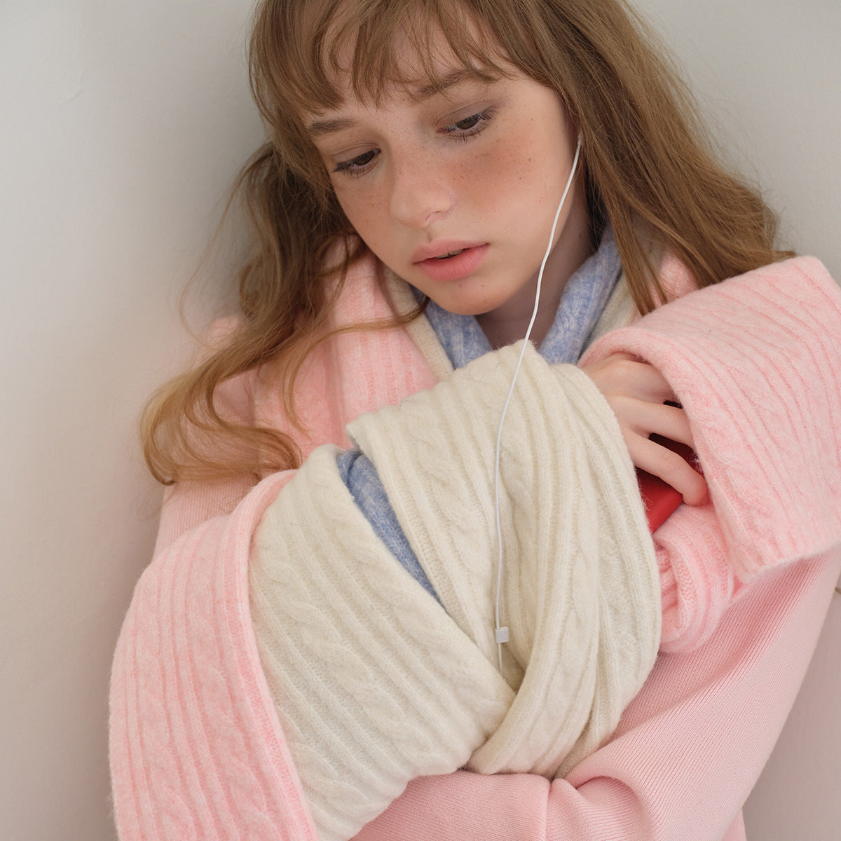 Korean atmosphere wool blended knitted twisted scarf women's autumn and winter girl jacquard wool scarf