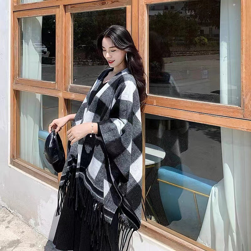Autumn and winter Internet celebrities new plaid shawl with temperament fringed shawl cape cape retro scarf coat women
