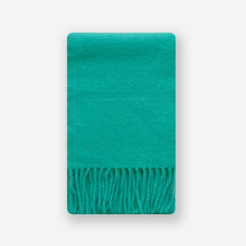 U's same style contains 32 wool solid color scarf for women, soft retro green wool in winter, ins atmosphere to increase the scarf