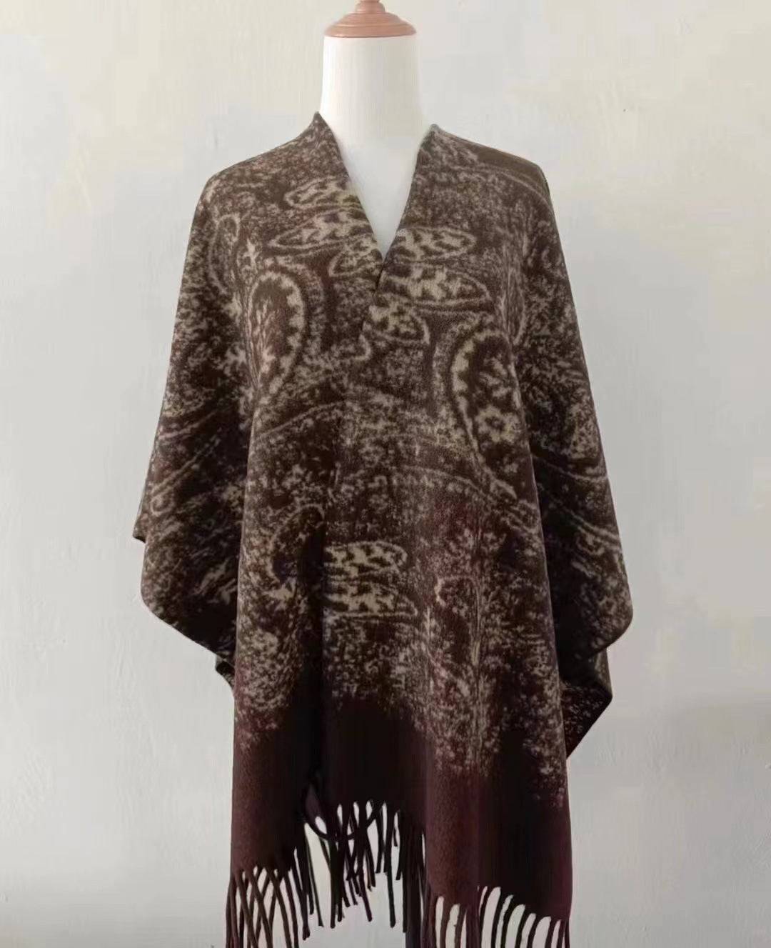 Autumn and winter Internet celebrities new plaid shawl with temperament fringed shawl cape cape retro scarf coat women