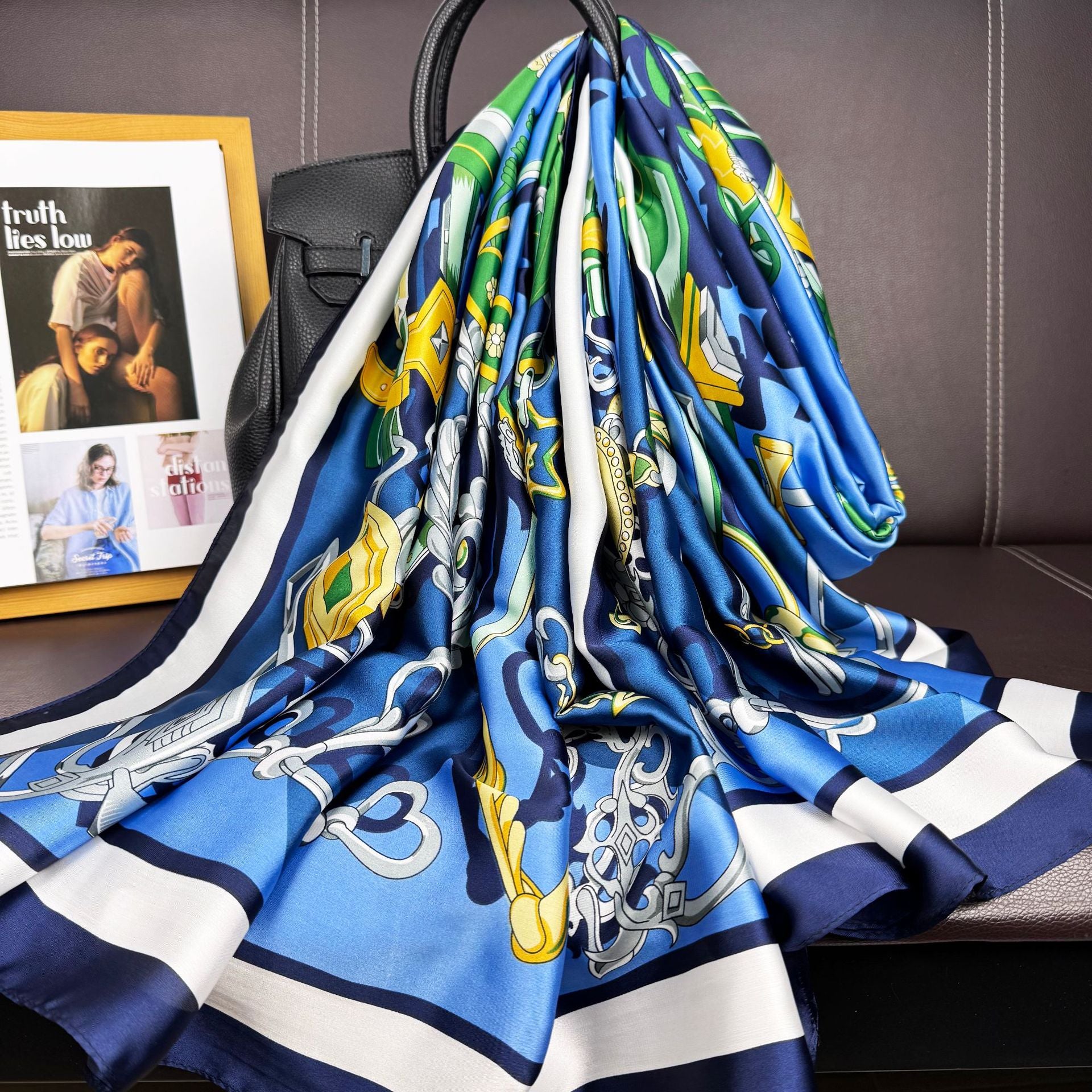 European and American fashion totem chain printed long silk scarf, elegant temperament women's vacation sunscreen thin shawl scarf