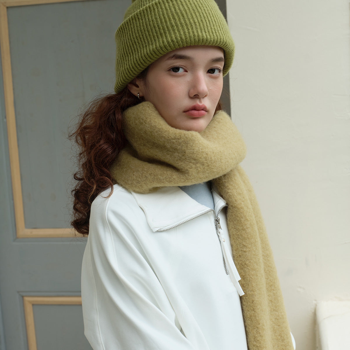 40% wool glacier blue solid color scarf women's winter atmosphere Icelandic blue soft scarf