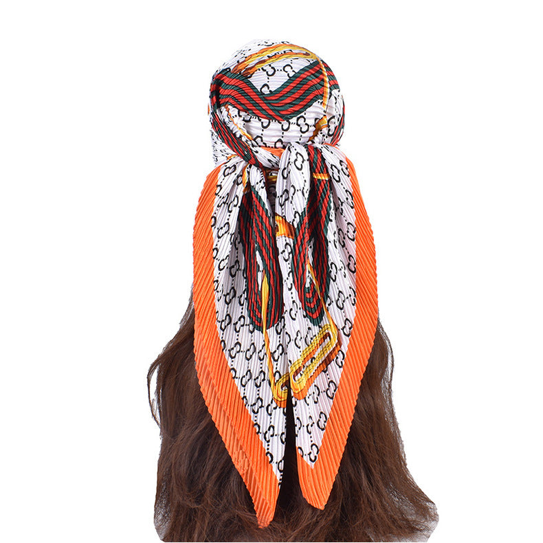 New French chain ring pattern printed pleated 90-color large square towel, head towel simulation silk