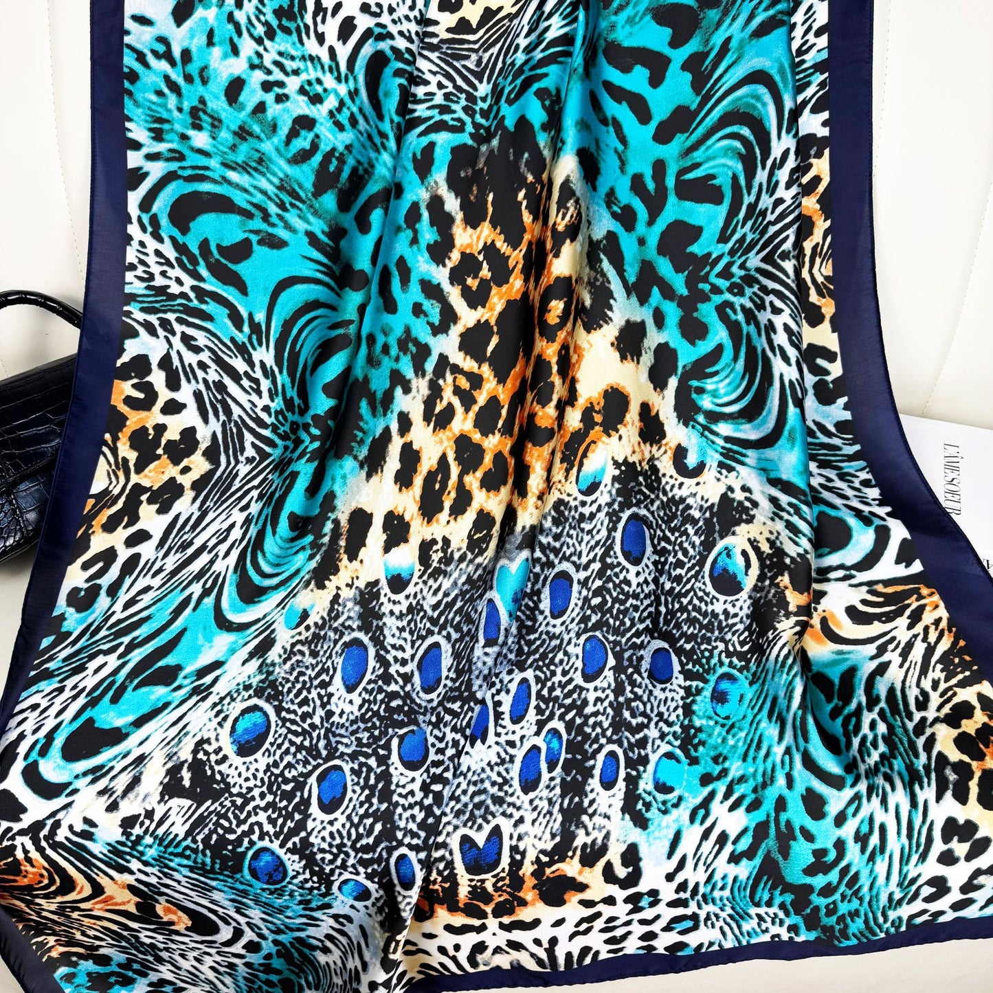 European and American fashion black and white leopard print texture printing long silk scarf, Korean version of versatile women's decorative outer shawl, scarf