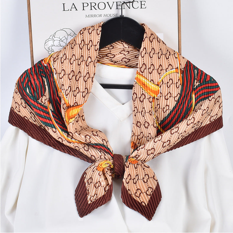 New French chain ring pattern printed pleated 90-color large square towel, head towel simulation silk