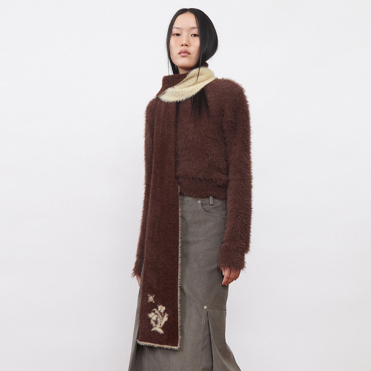 Korean niche designer double-layer color matching flower knitted scarf women's imitation mink soft retro wool scarf