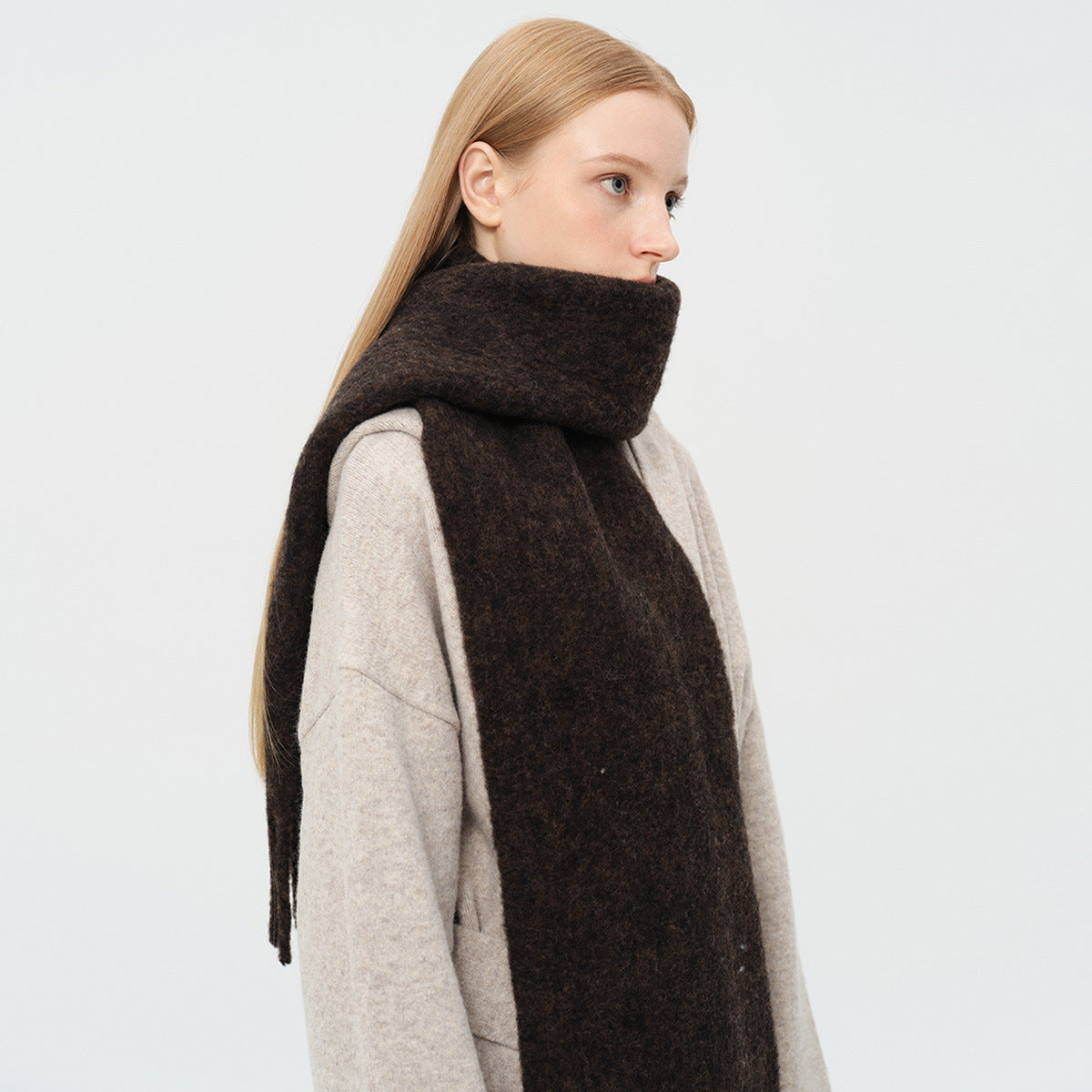 82% Duncan wool clip flower solid color scarf women's winter Korean atmosphere thickened fringed shawl scarf