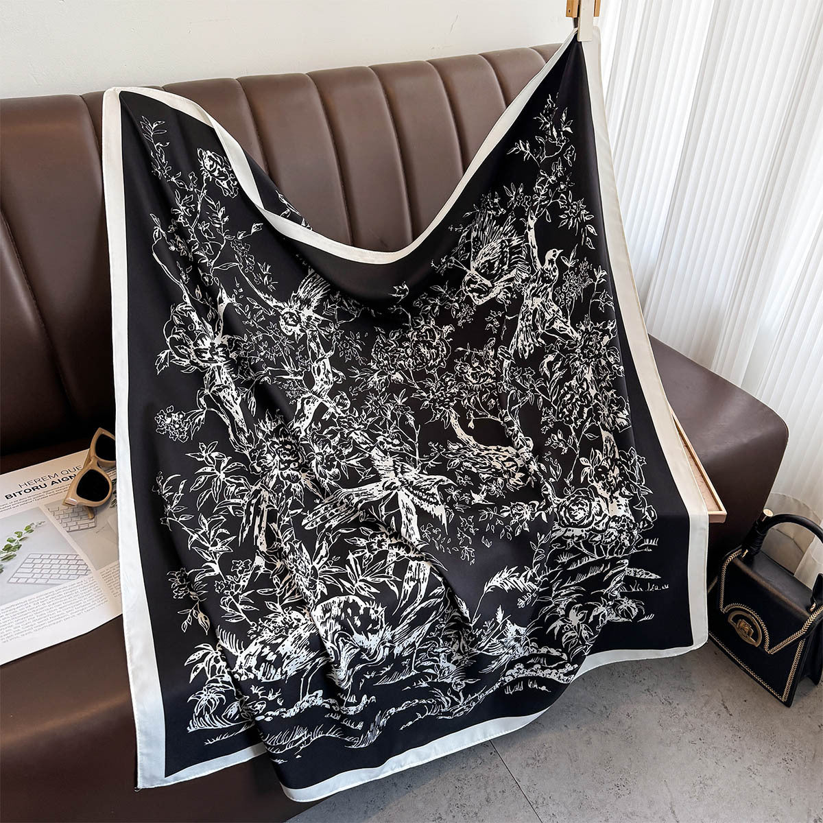 New square scarf, French retro silk scarf, women's twill silk scarf, neck cover, shawl printed scarf, weatherproof