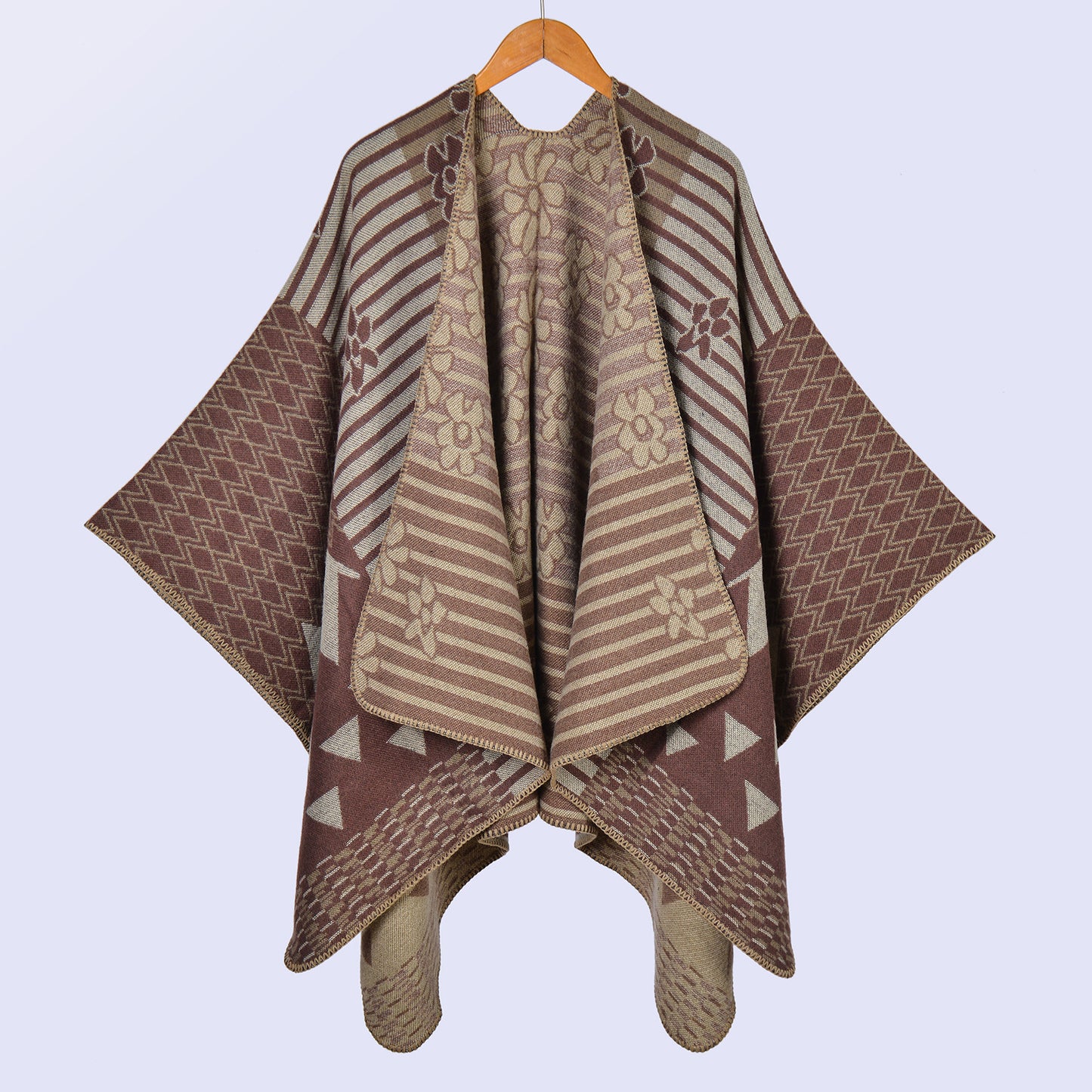The new women's thermal shawl is simple and fashionable. It is cold-proof and warm when going out in autumn and winter. The outer cape is spot shawl.