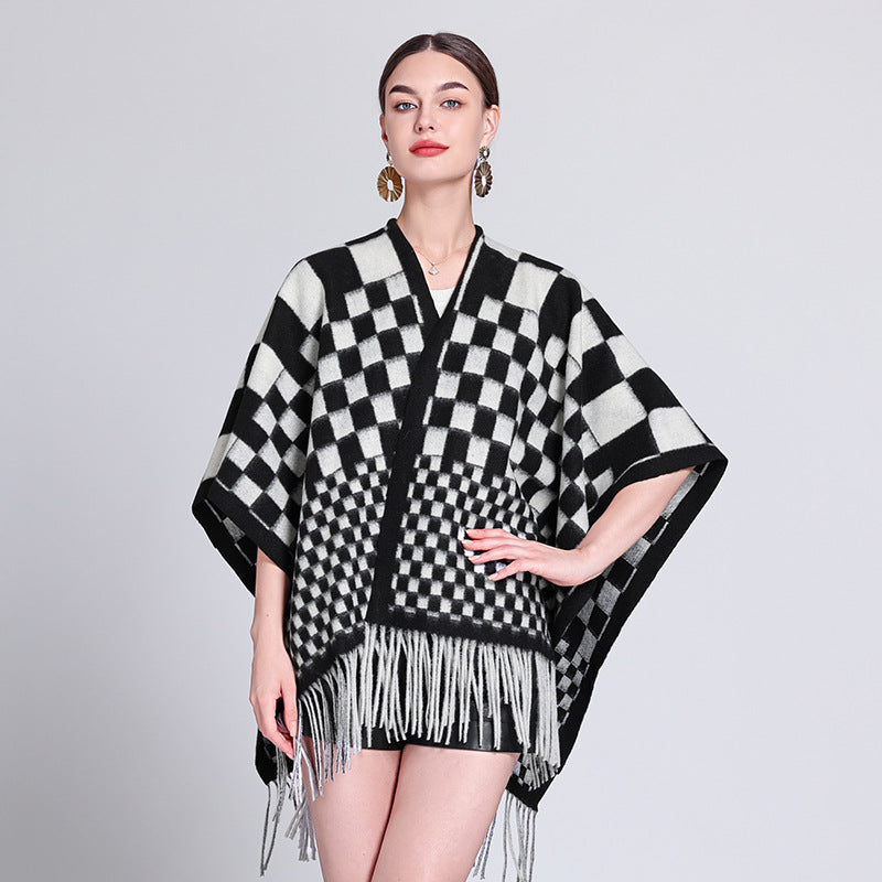 Autumn and winter Internet celebrities new plaid shawl with temperament fringed shawl cape cape retro scarf coat women