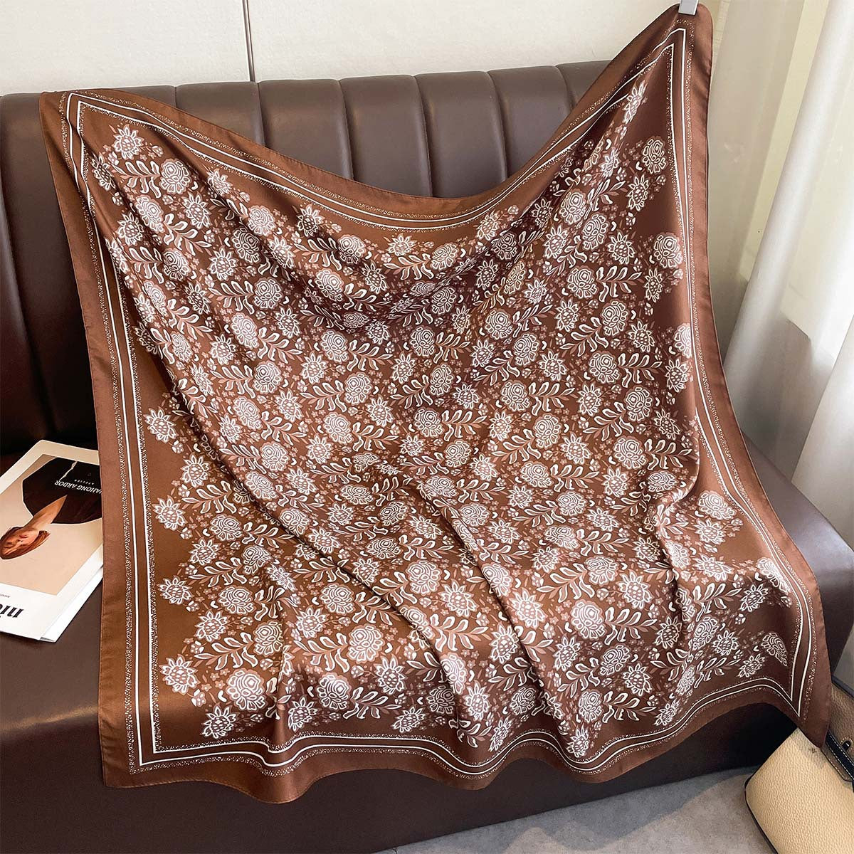 Autumn new American retro 90 printed large square scarf women's versatile atmosphere multi-functional decorative thin shawl