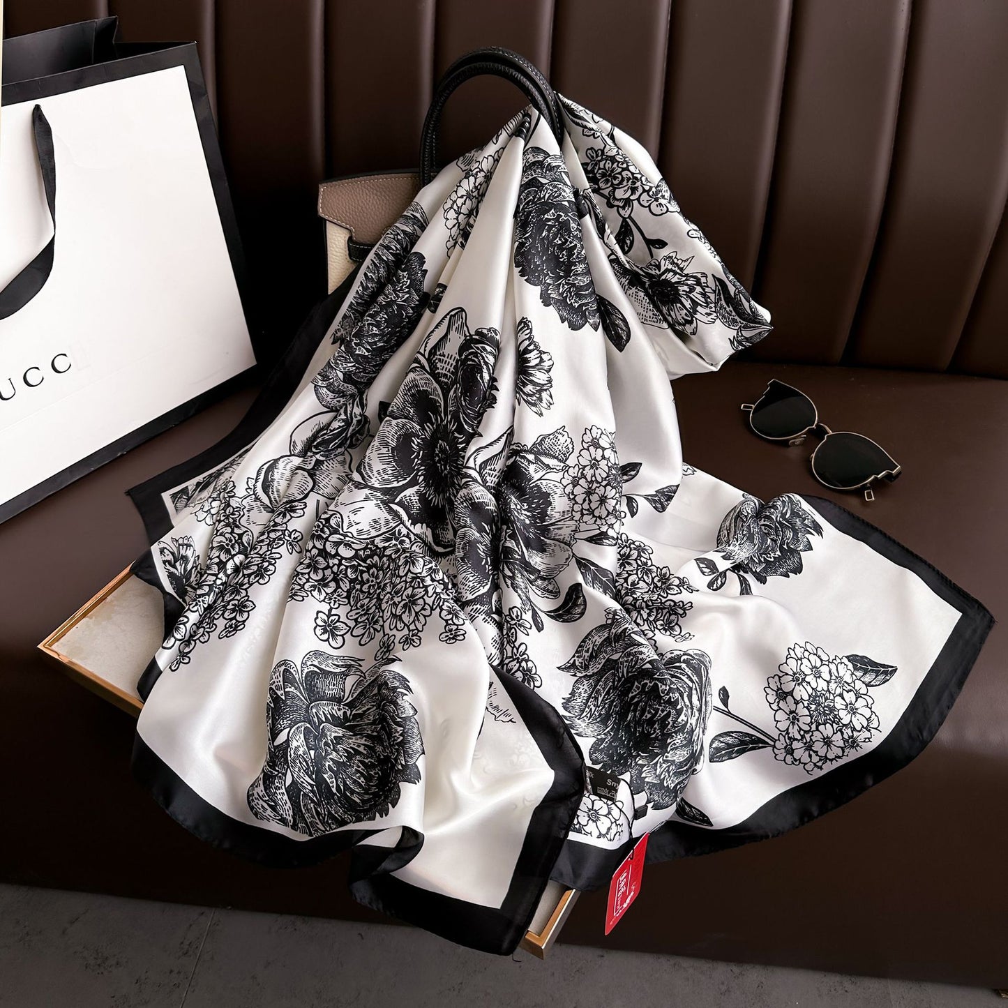 Fashion versatile commuter black and white polka dot printed long silk scarf, simple and elegant temperament women's sun protection shawl