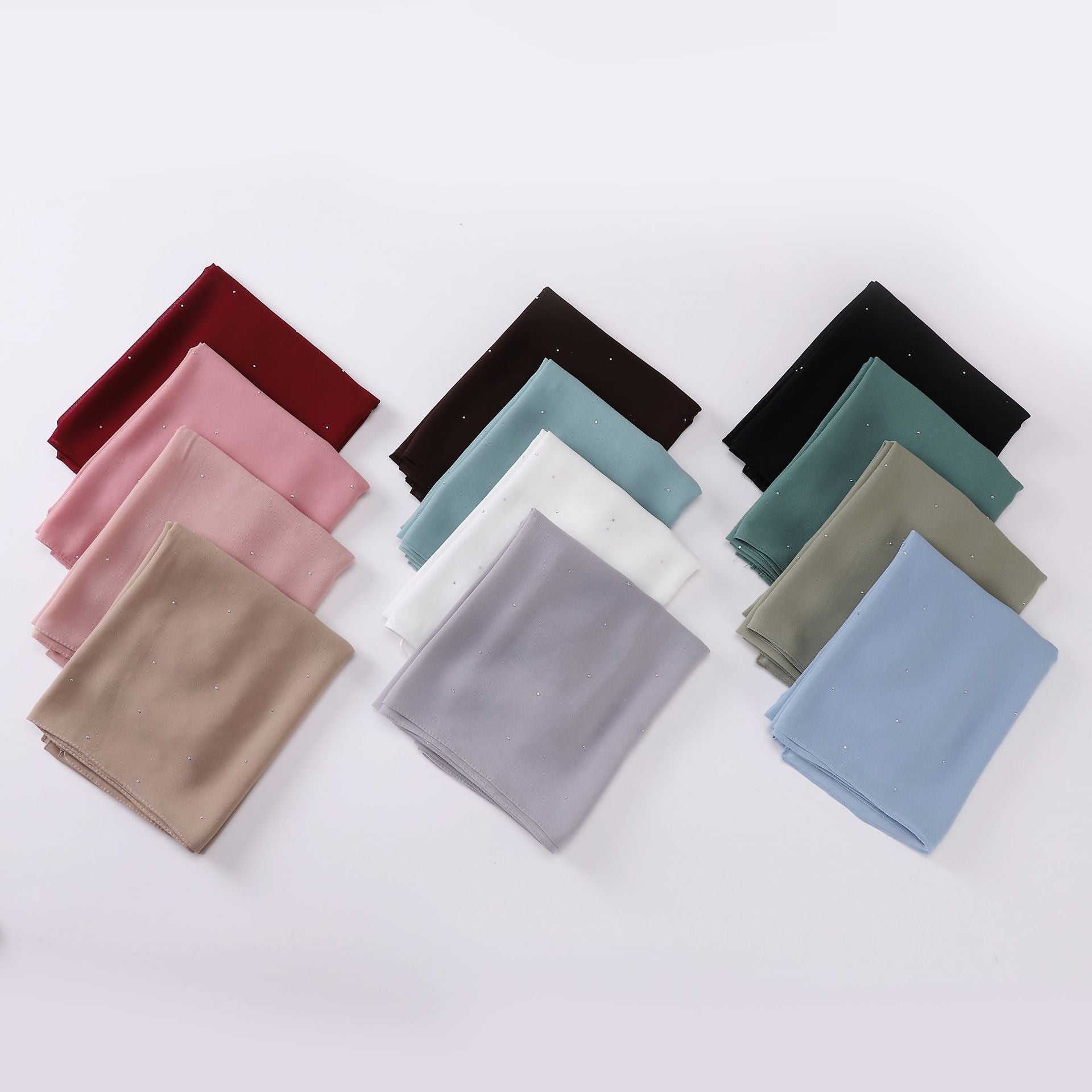 New pearl chiffon, long scarf, gypsy hot diamond, scarf, gauze, Middle Eastern headscarf, hijab in Indonesia.